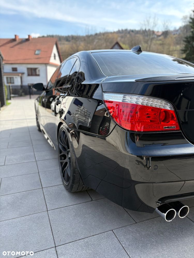 BMW M5 Standard - 11