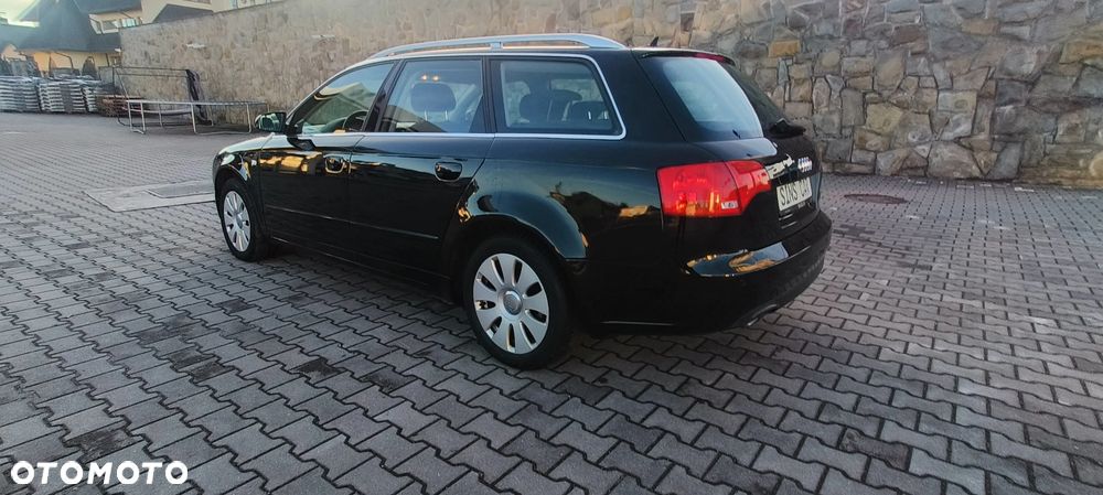 Audi A4 Avant 2.0 TDI - 11