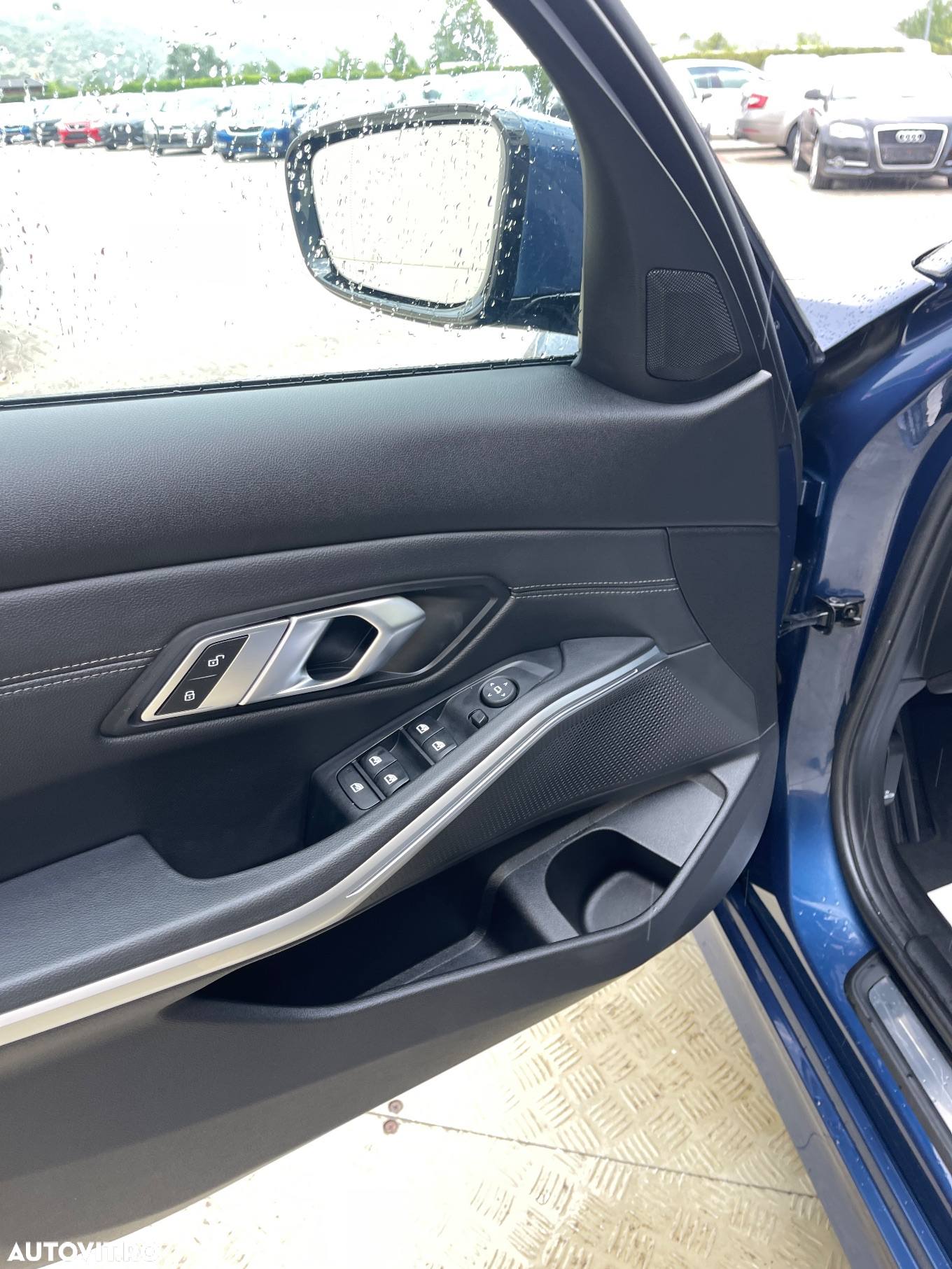 BMW Seria 3 320d AT MHEV - 28