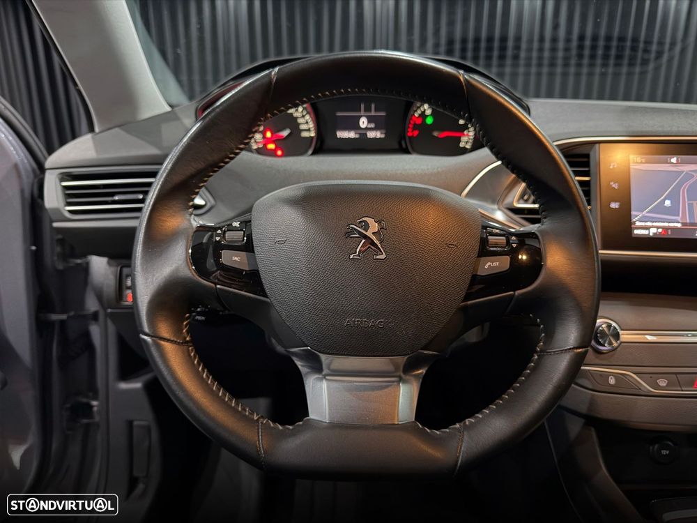 Peugeot 308 1.2 PureTech Active Pack - 15