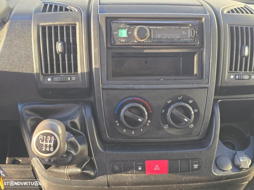 Peugeot Boxer 2.0 BlueHDi Caixa Aberta 3Lug. - 14