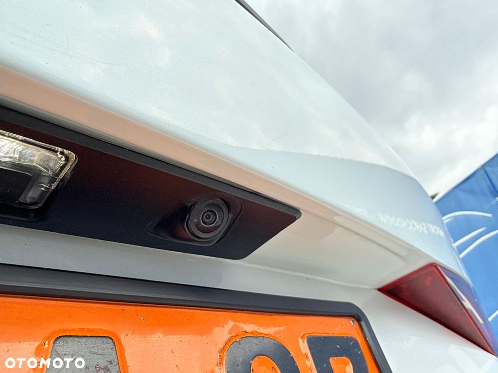 Volvo V60 B3 B Essential - 11