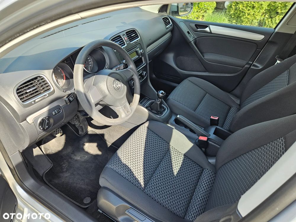 Volkswagen Golf 1.6 Team - 8
