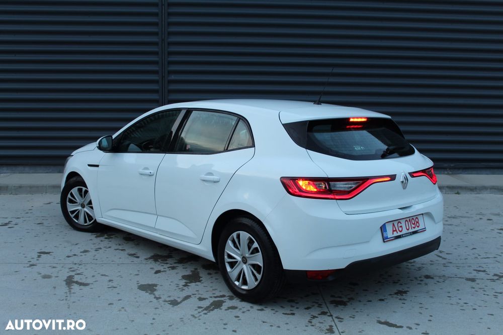 Renault Megane ENERGY dCi 110 BUSINESS - 6