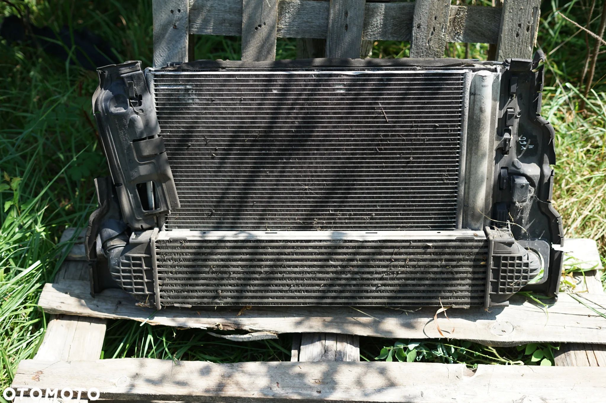 Komplet chłodnic Volvo V60 I S60 II Diesel D2 - 1