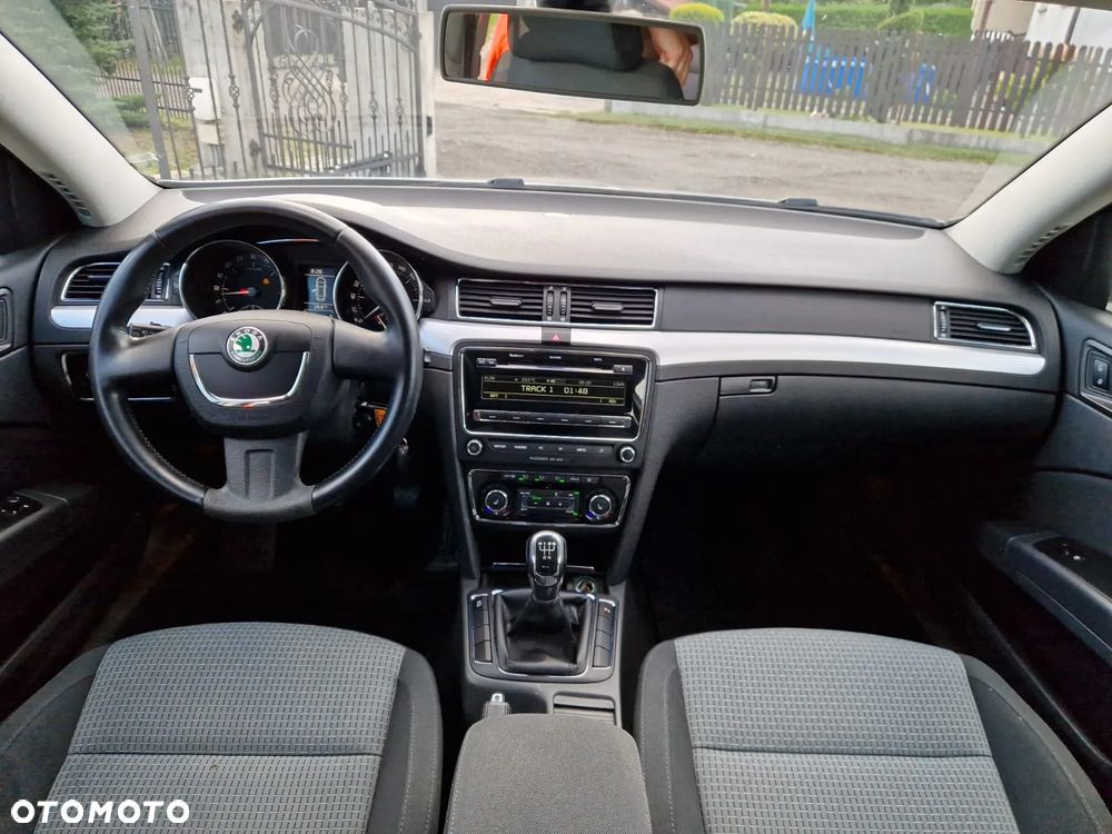 Skoda Superb 1.6 TDI Active Greenline - 13