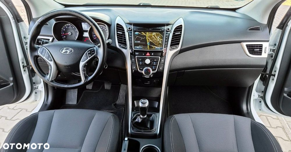 Hyundai i30 - 30