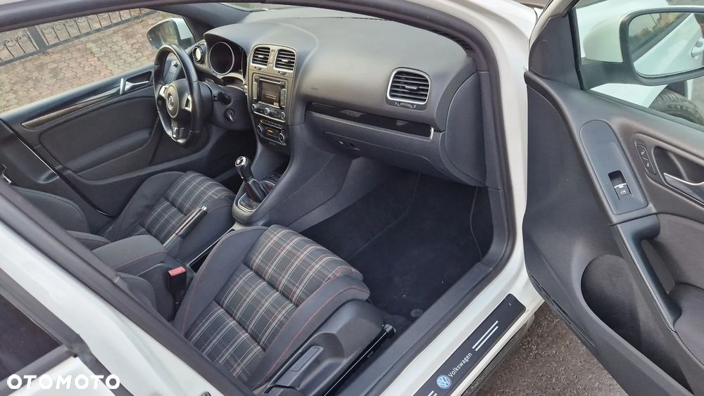 Volkswagen Golf 2.0 TSI GTI - 7