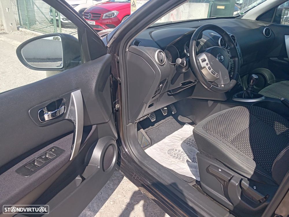 Nissan Qashqai 1.5 dCi Tekna Sport 18 - 6