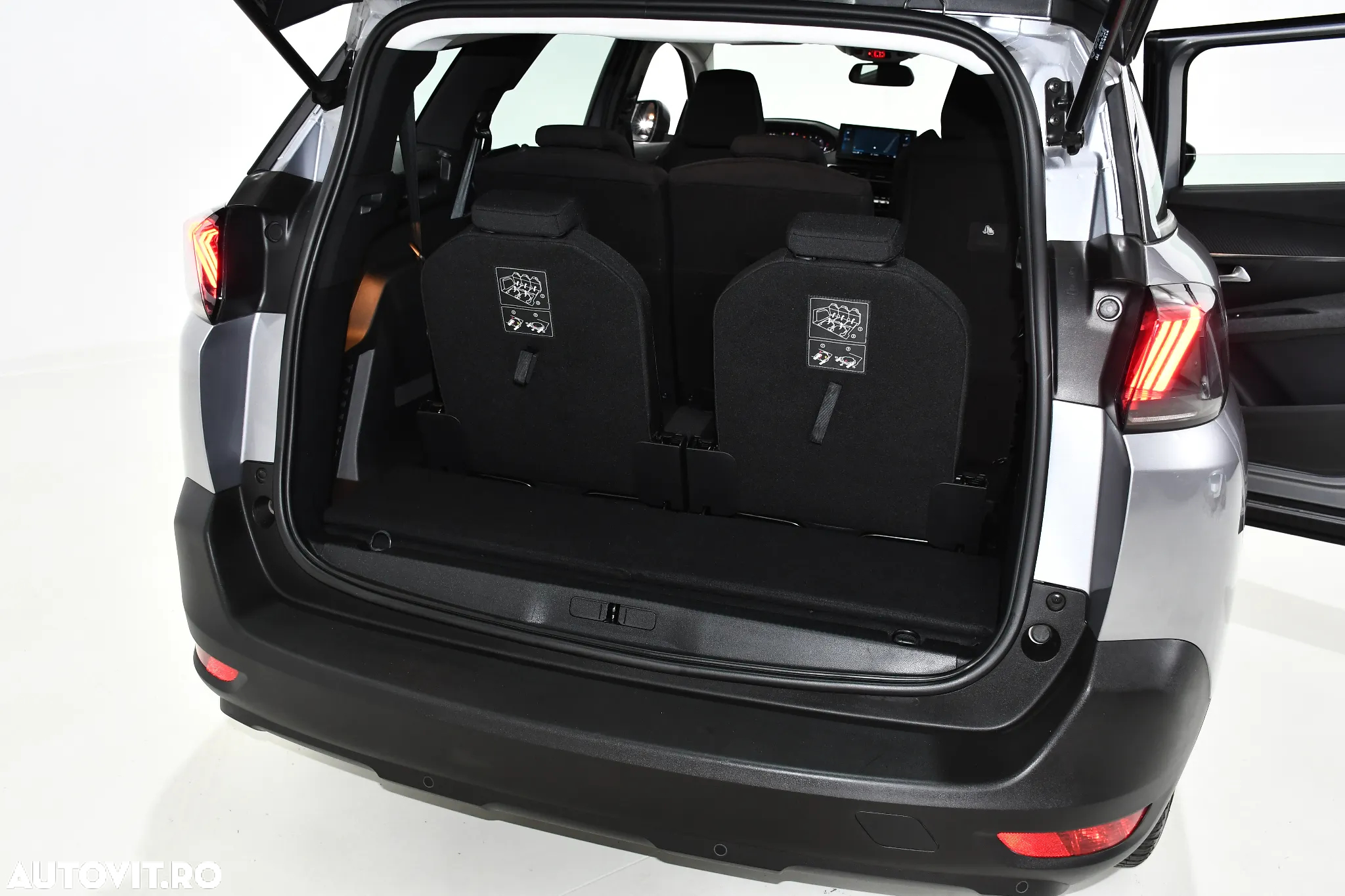 Peugeot 5008 1.5 BlueHDI s&s EAT8 Allure - 16