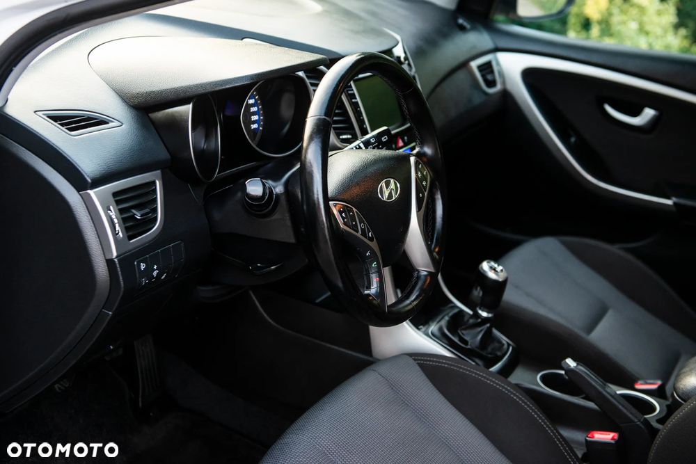 Hyundai i30 1.6 GDI Comfort - 20
