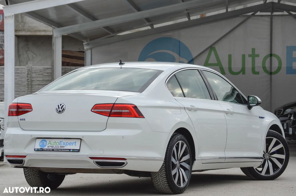 Volkswagen Passat 1.4 TSI DSG GTE - 13