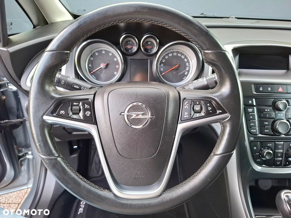 Opel Astra 1.4 T Cosmo - 17