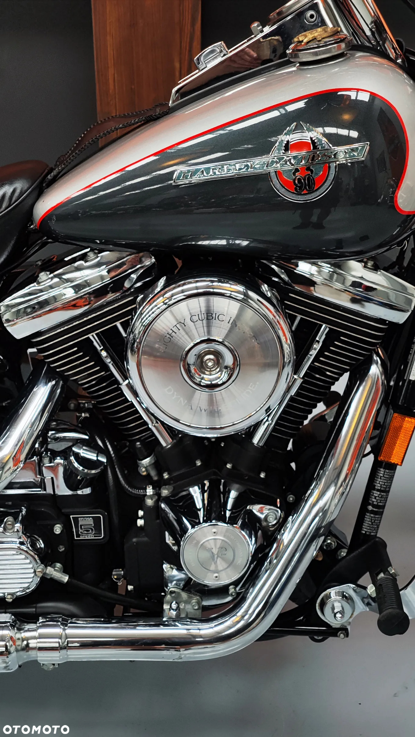 Harley-Davidson Dyna Wide Glide - 19