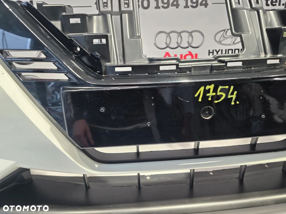 NISSAN QASHQAI II LIFT 17- ZDERZAK PRZEDNI PRZÓD BIAŁY NA SPRYSKI + LISTWA POD GRILL , NR 62022HV00H , NR AUKCJI NZ1754 - 17