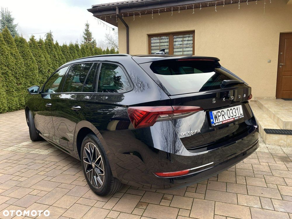 Skoda Octavia 2.0 TDI Ambition DSG - 13