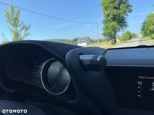 Lexus LC 500 Prestige - 27