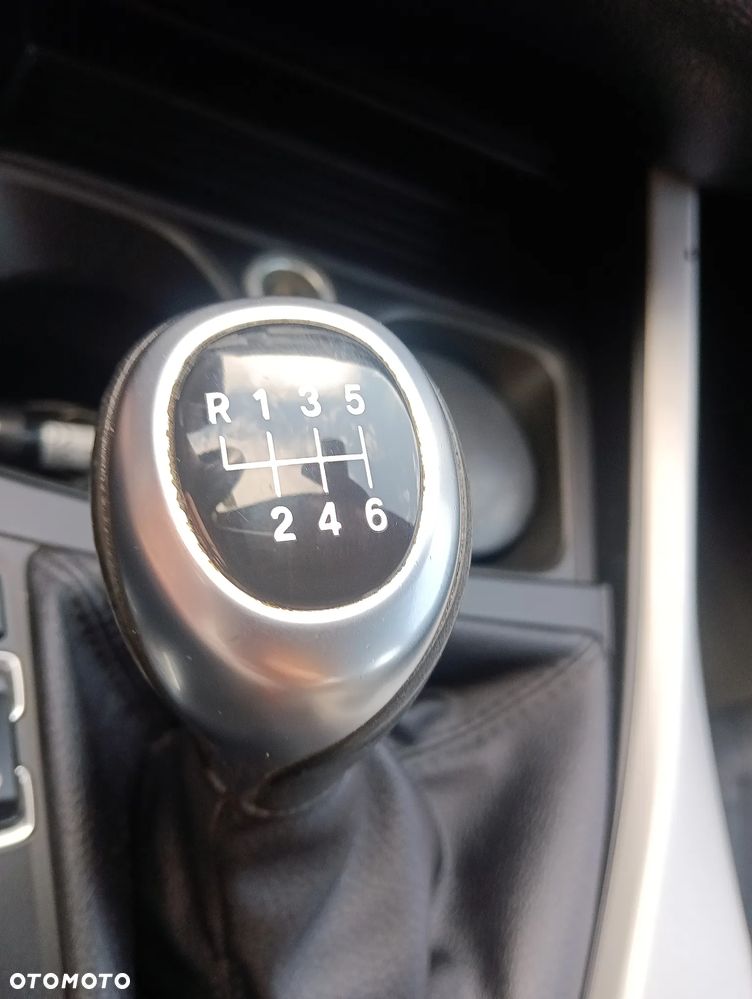 BMW Seria 1 116i - 24