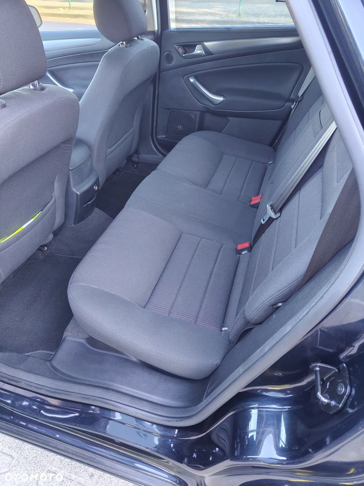 Ford Mondeo 2.0 TDCi Titanium S - 10