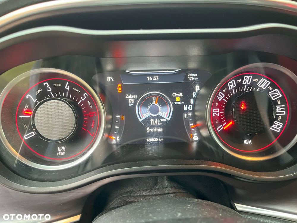 Dodge Challenger 5.7 R/T - 9