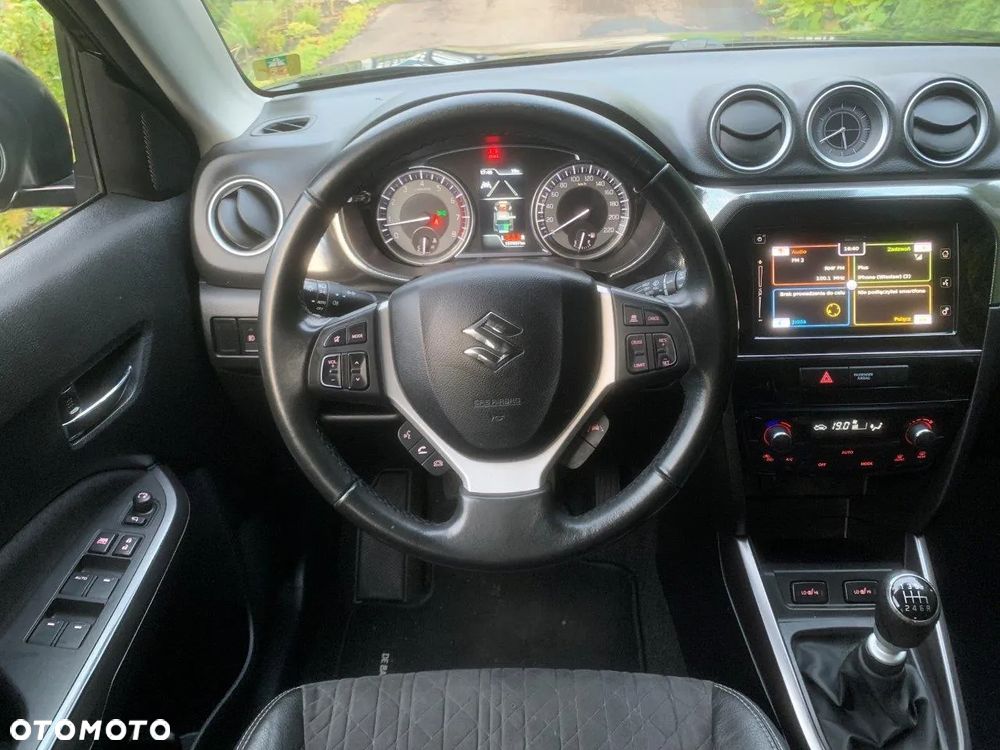 Suzuki Vitara 1.4 Boosterjet Hybrid Comfort+ - 5