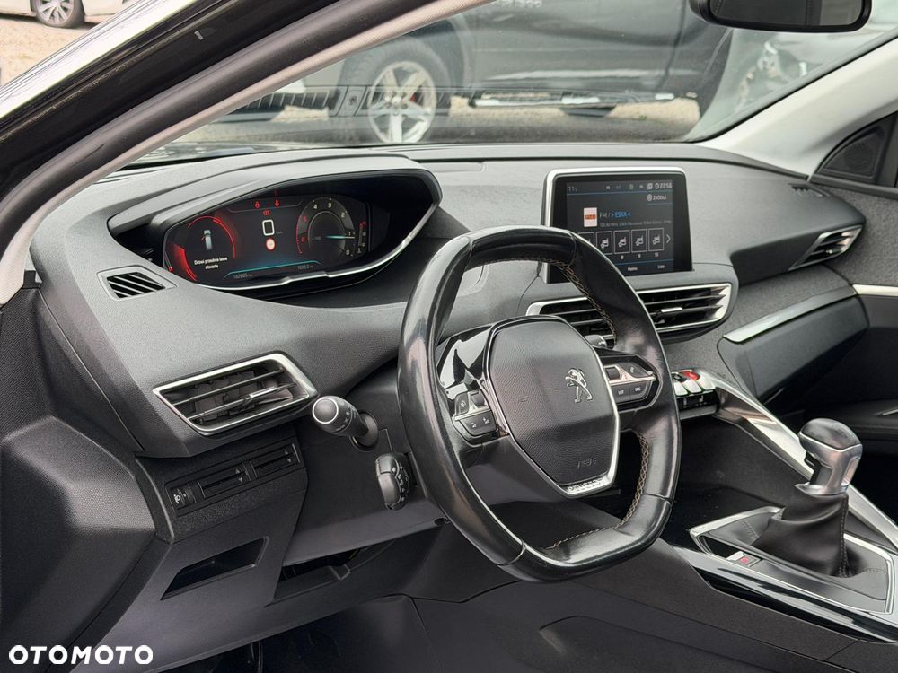 Peugeot 3008 2.0 BlueHDi Allure - 27