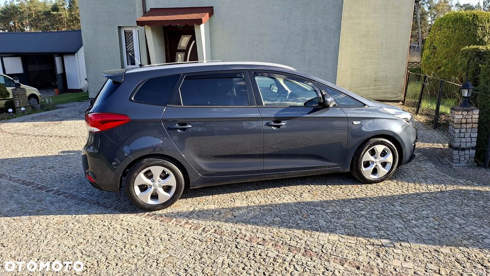 Kia Carens 1.7 CRDi Spirit - 19