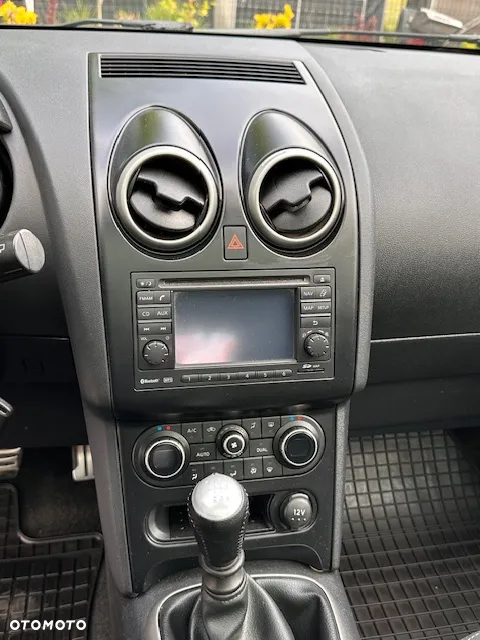 Nissan Qashqai 2.0 dCi 4 x 4 DPF acenta - 14