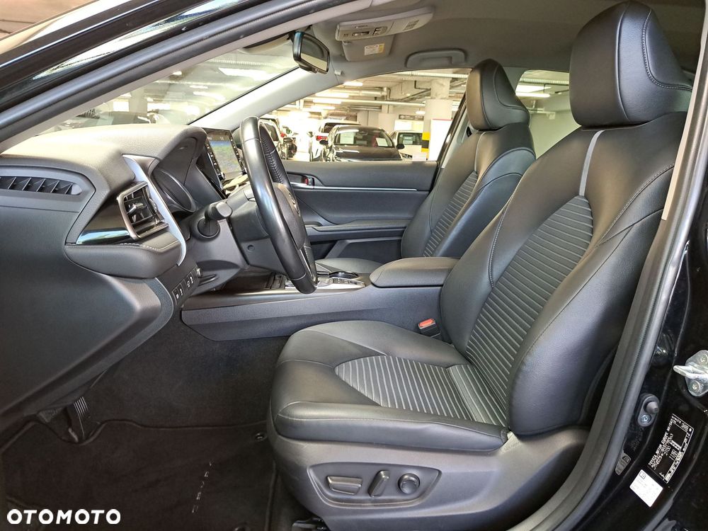 Toyota Camry 2.5 Hybrid Prestige CVT - 12