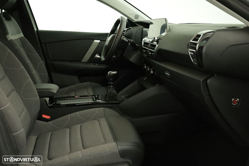 Citroën C4 1.2 PureTech Plus - 21
