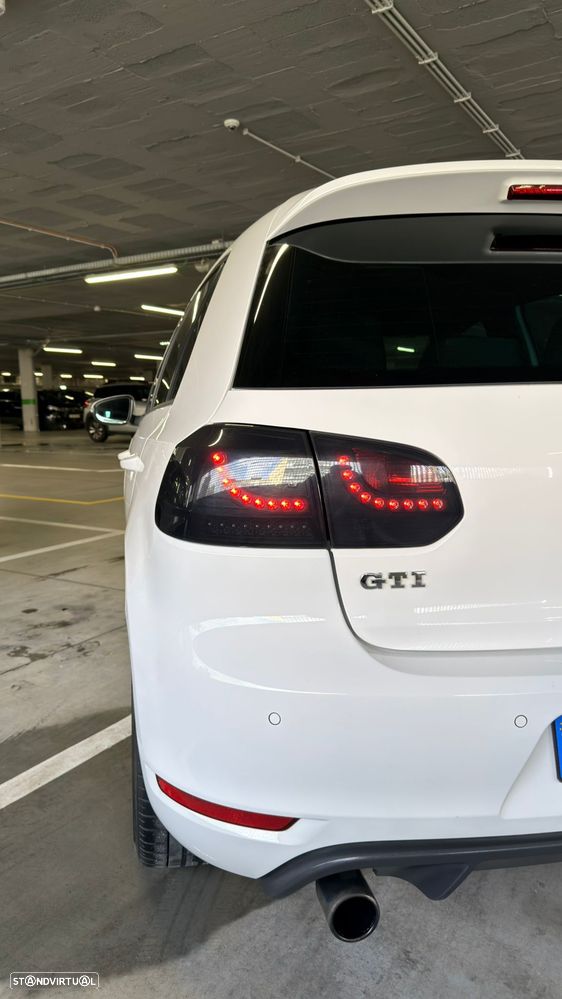 VW Golf 2.0 GTI - 4