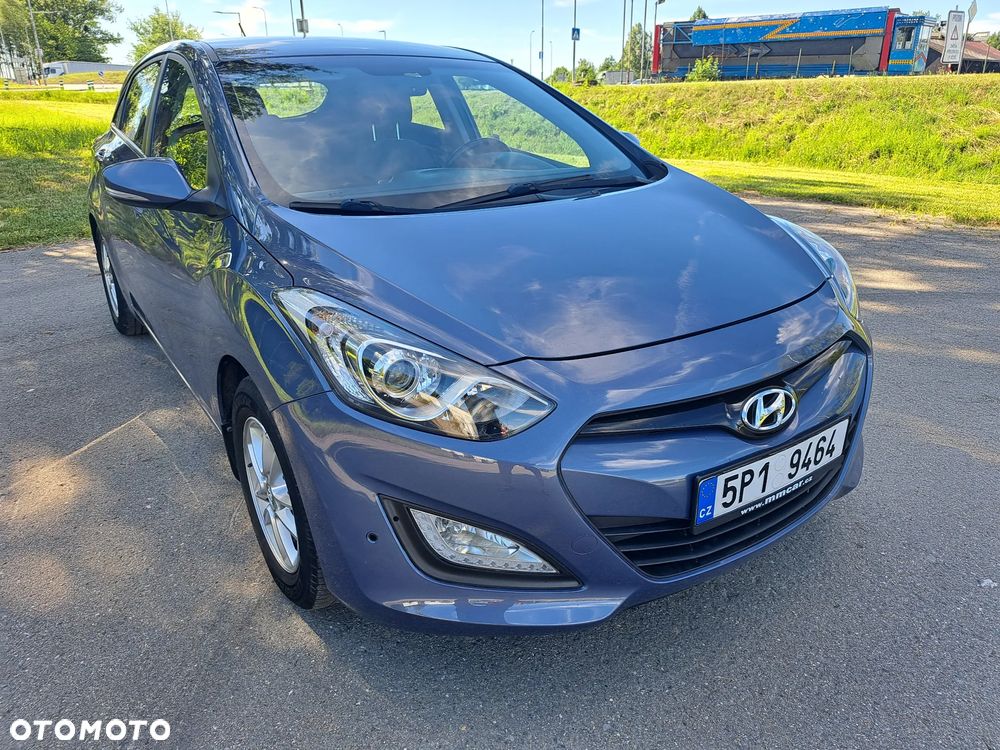 Hyundai i30 1.6 Comfort - 1