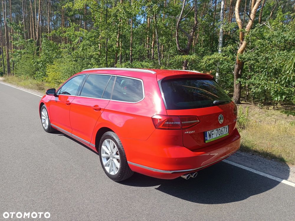 Volkswagen Passat 2.0 TDI SCR (BlueMotion Tech) 4Mot DSG Highline - 36