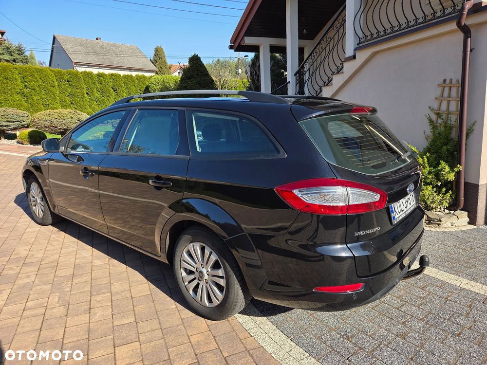 Ford Mondeo 2.0 TDCi Black Magic - 4