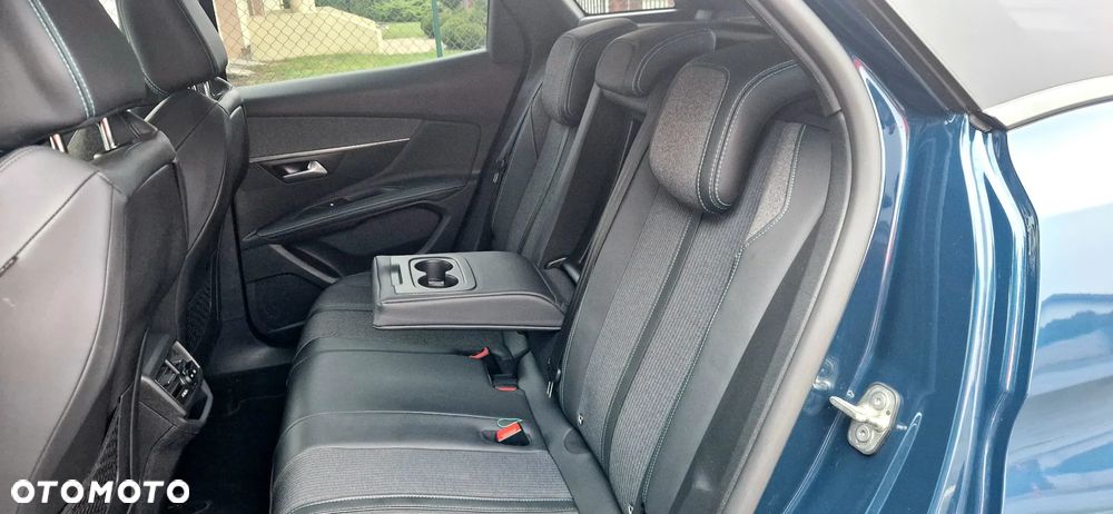 Peugeot 3008 1.5 BlueHDi Active Pack S&S EAT8 - 30