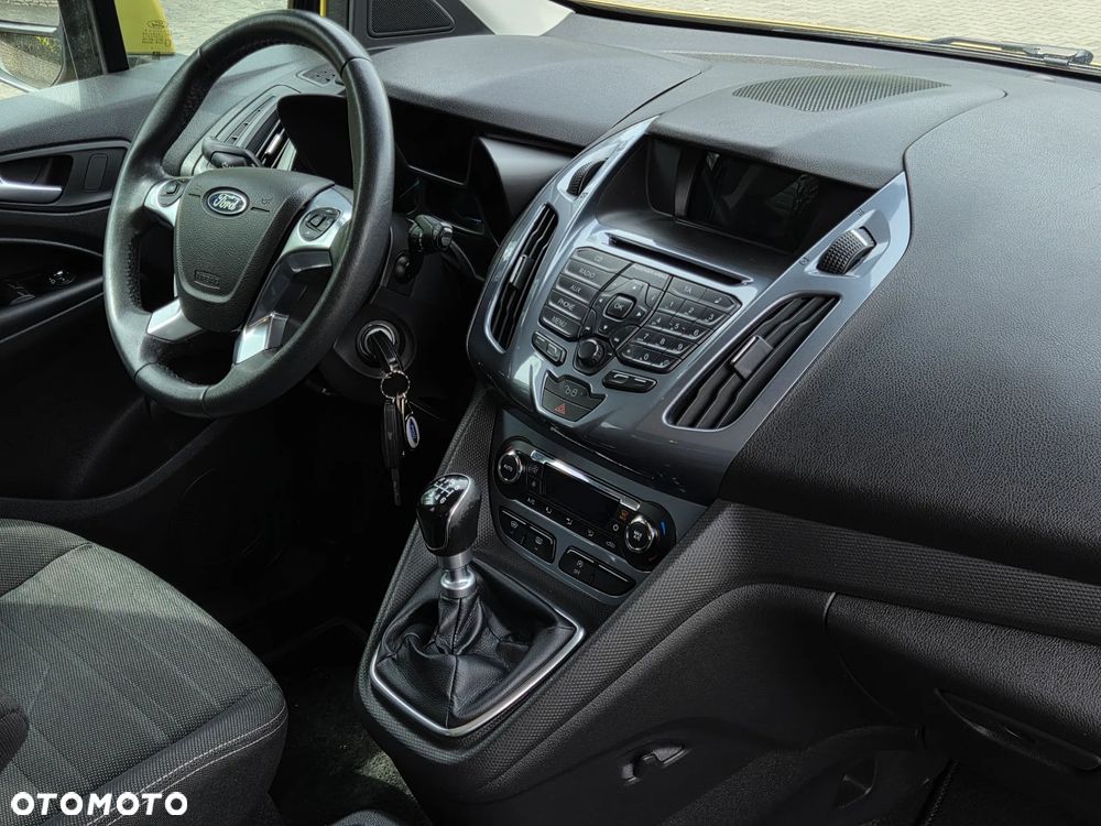 Ford Tourneo Connect 1.0 EcoBoost Start-Stop Titanium - 21