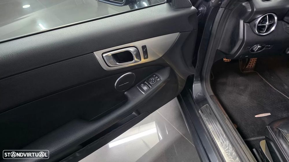 Mercedes-Benz SLK 200 (BlueEFFICIENCY) - 5