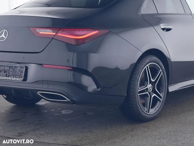 Mercedes-Benz CLA 220 d 8G-DCT AMG Line - 9
