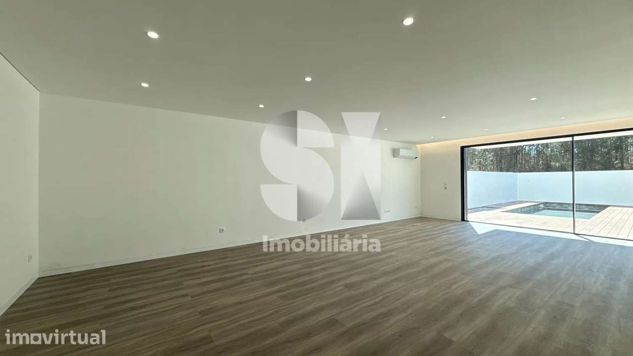 Moradia T4 Nova com Piscina no Castêlo da Maia - Grande imagem: 4/42