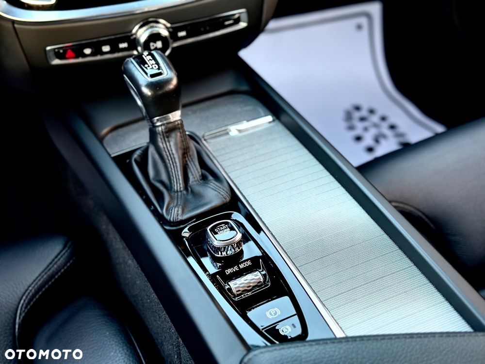 Volvo V60 D4 Geartronic Inscription - 36