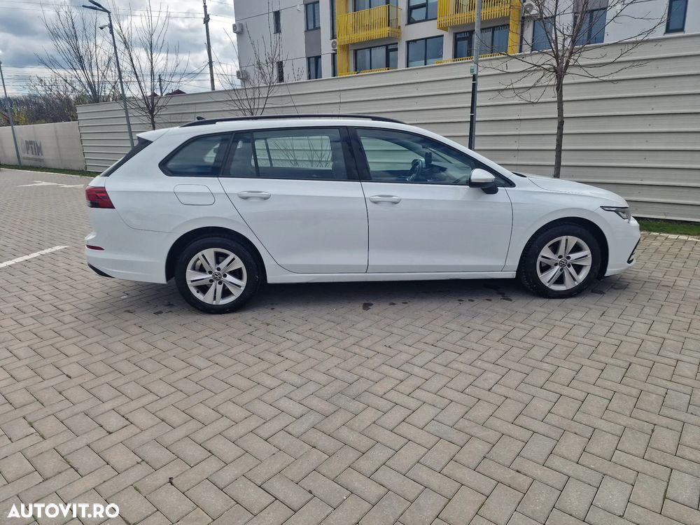 Volkswagen Golf 1.5 eTSI ACT DSG MHEV Style - 10