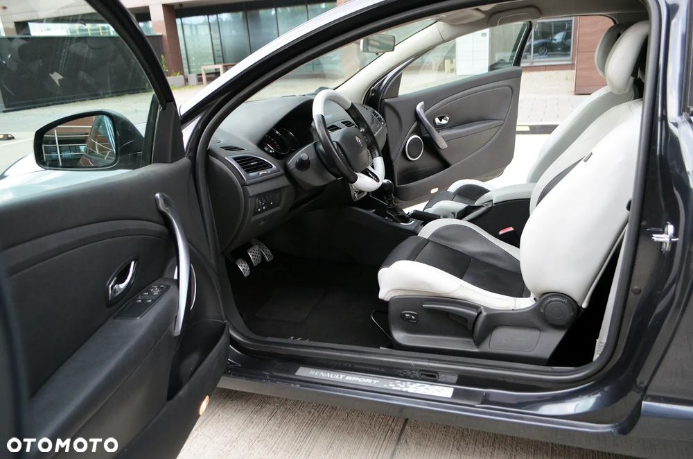 Renault Megane - 8