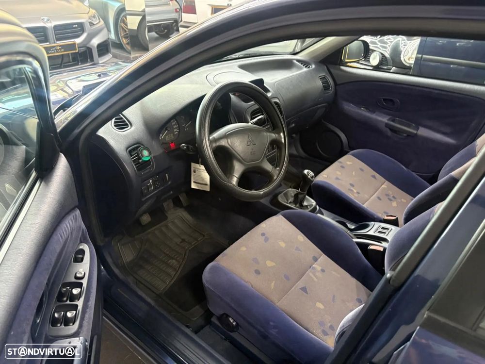 Mitsubishi Carisma HB 1.9 Di-D HP Avance - 5