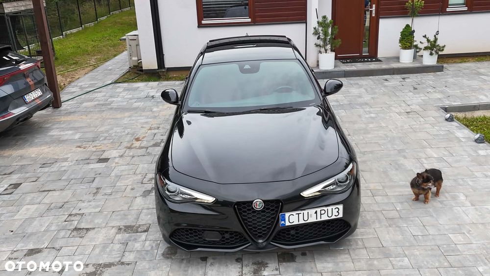 Alfa Romeo Giulia 2.0 Turbo 16V AT8 Veloce Ti - 11