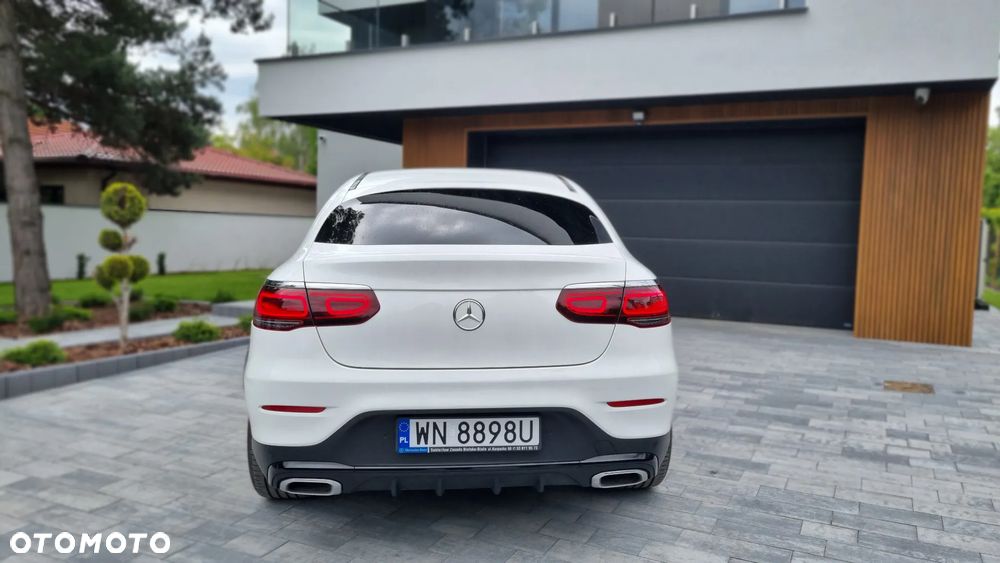 Mercedes-Benz GLC - 14