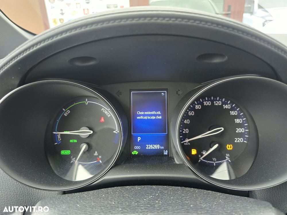Toyota C-HR 1.8 HSD 122 CP 4x2 CVT C-ult Style - 10