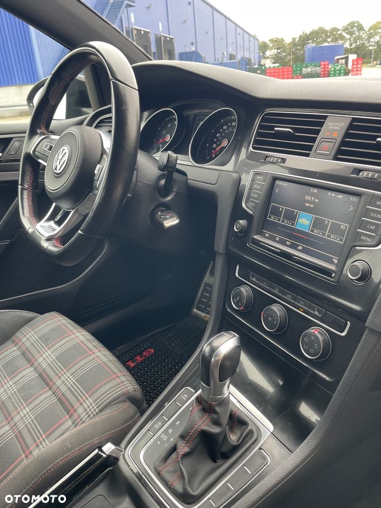 Volkswagen Golf GTI BlueMotion Technology DSG - 13