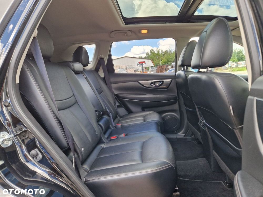 Nissan X-Trail 1.6 DCi Tekna 2WD Xtronic 7os - 29