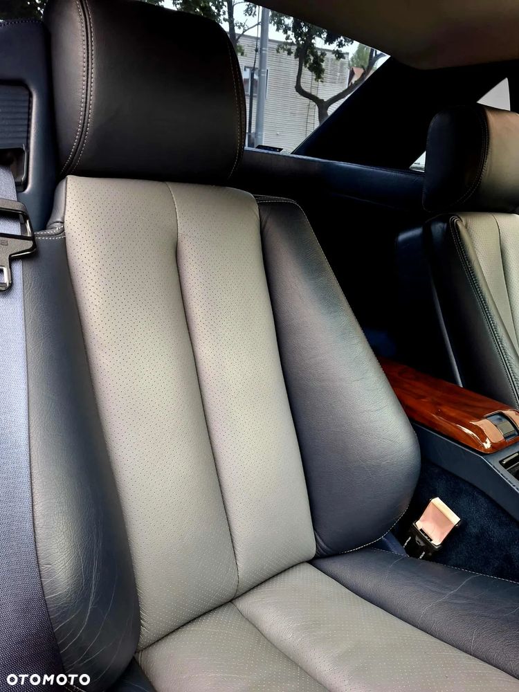 Mercedes-Benz SL - 21