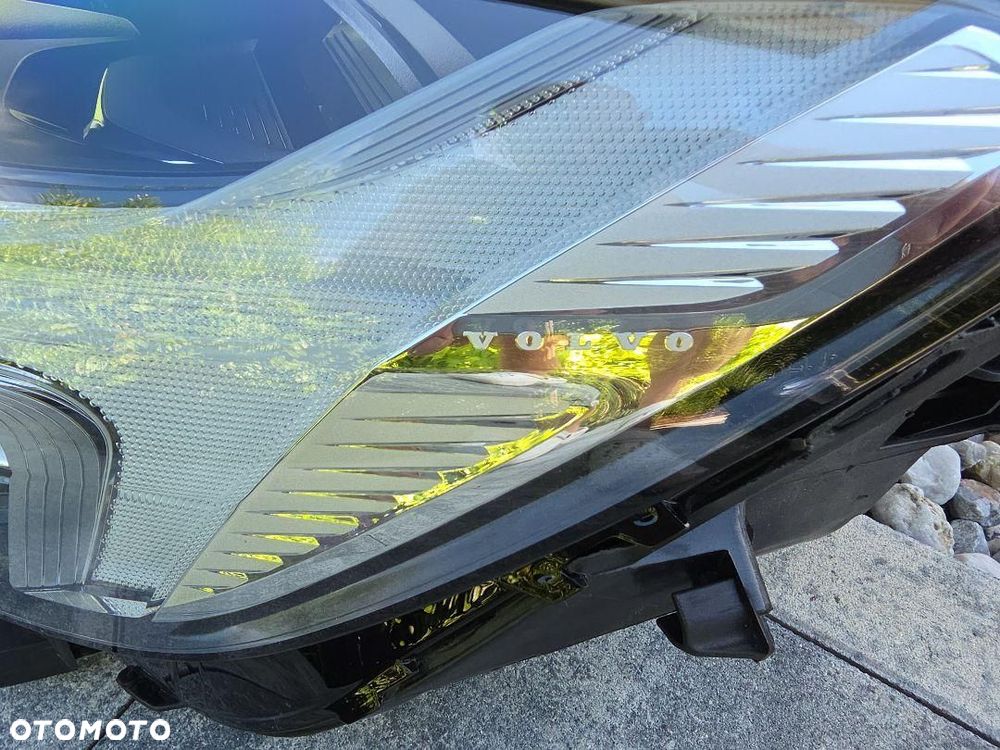VOLVO XC60 II 2 LIFT Lampa lewa przód Full Led System 32396575 Czarna - 5